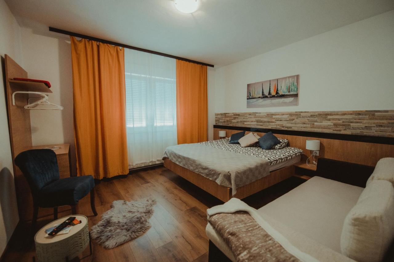 Apartman Lovric Ðakovo Exteriér fotografie