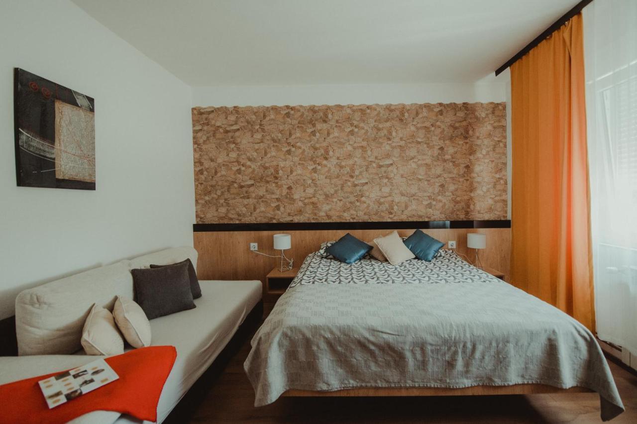 Apartman Lovric Ðakovo Exteriér fotografie